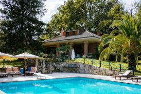 Villa nel bosco con piscina